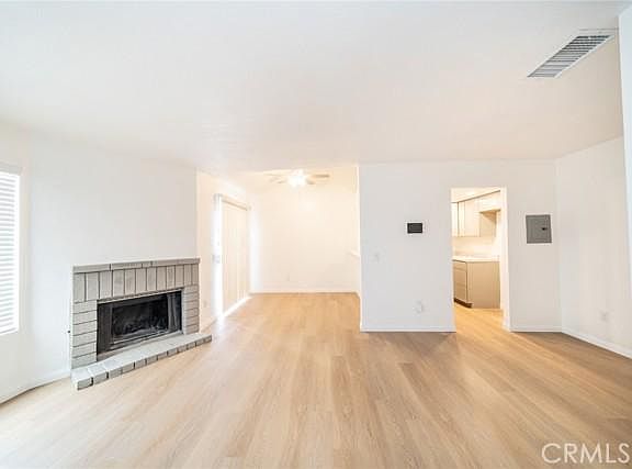 4th image of 1025 N Tippecanoe Ave Unit 152