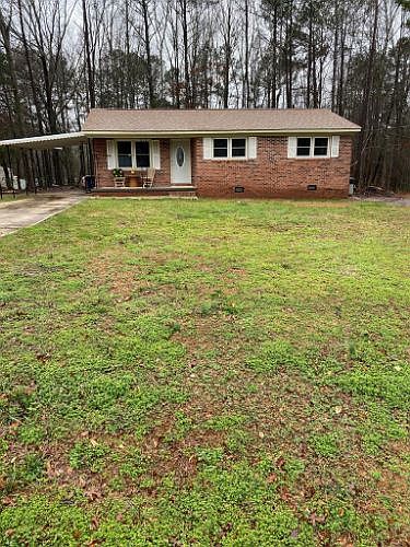 1st image of 121 Panther Dr