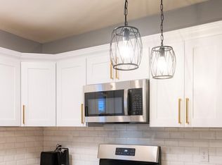 23 Amity St #1, Providence, RI 02909