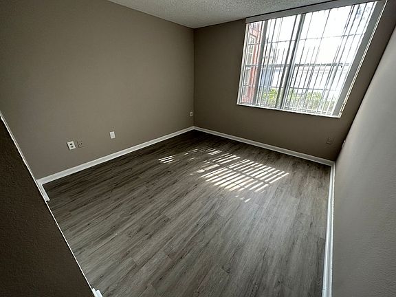 4th image of 3113 Clint Moore Rd APT 103