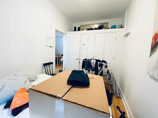 Rented by Compass | media 21