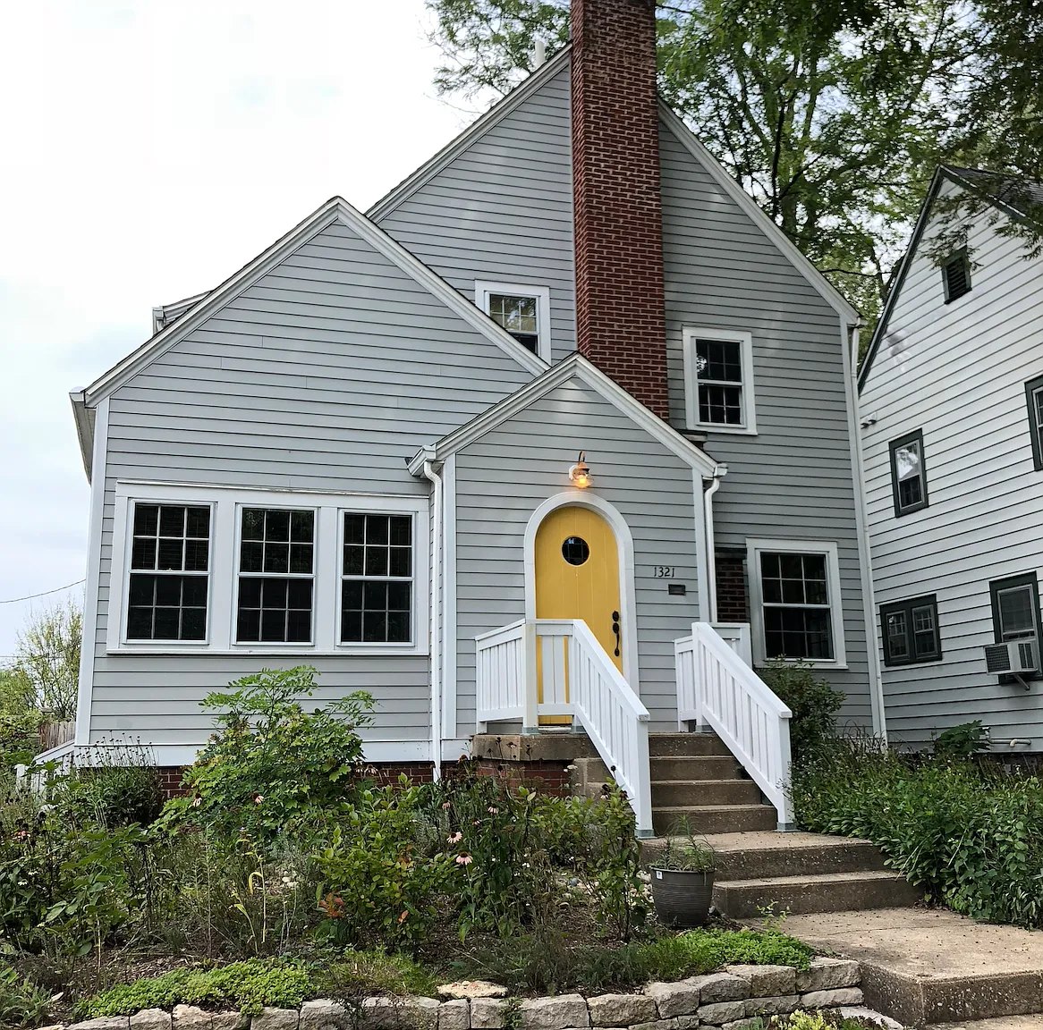 4 bed, 2294 sqft, $5,000 — Photo 1