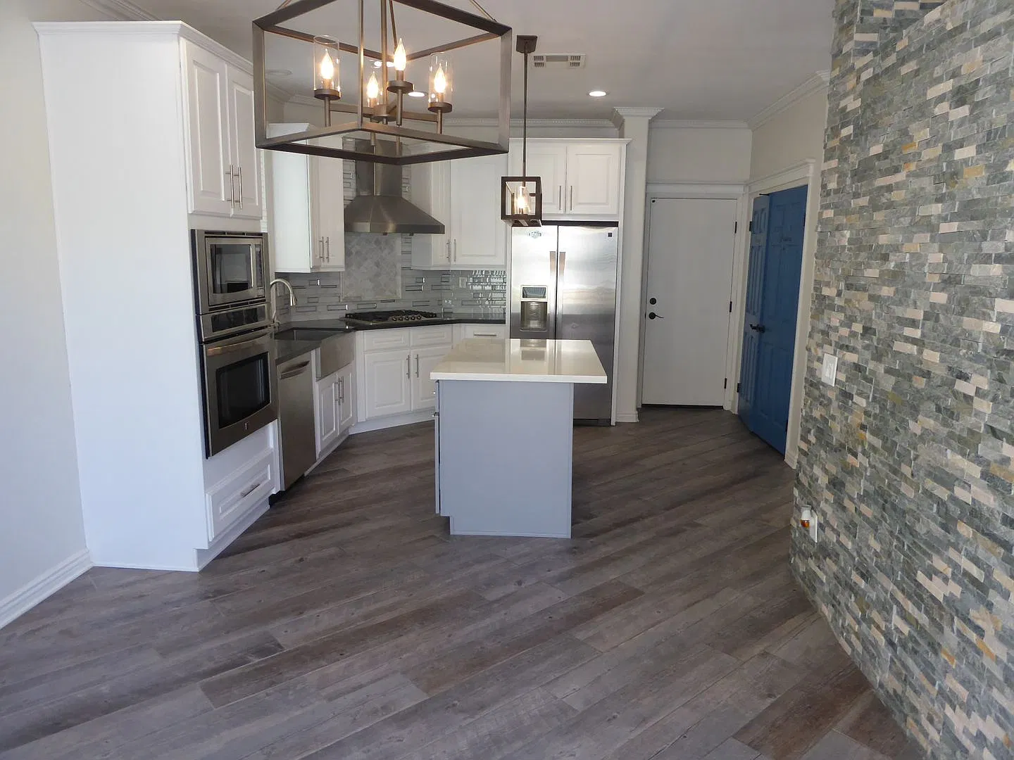 Coming Soon! Mint Canyon 4 Bedroom Home In Canyon Country! — Photo 3