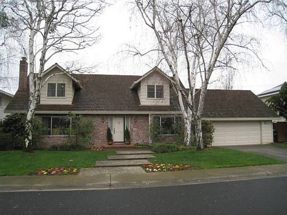 1st image of 3860 Crondall Dr