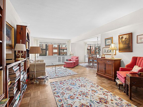 5th image of 305 E 72nd St #10H