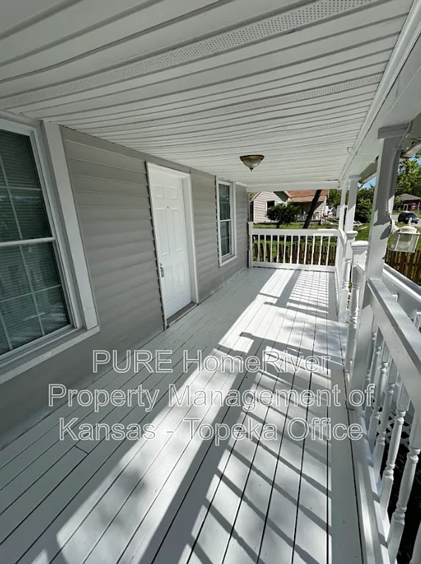 3 bed, 1.0 bath, 1174 sqft, $1,150 — Photo 4