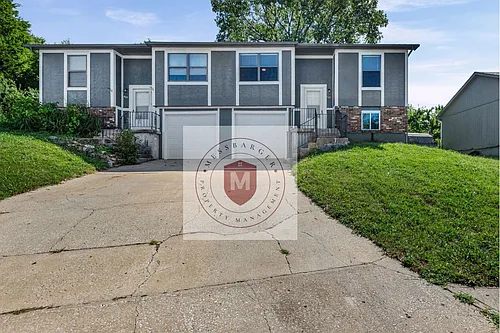 425 Castle Dr Photo 1 425 Castle Dr Photo 1