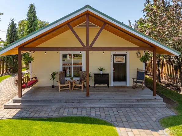 109 W Douglas, Coulee City, WA 99115