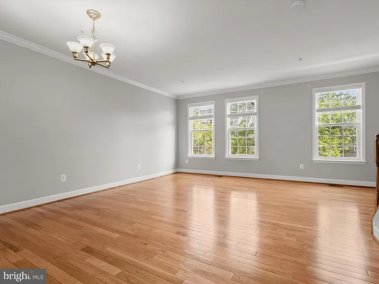 563 Pelican Ave — Photo 13
