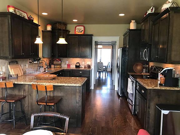 5th image of 107 Sutters Mill Ct