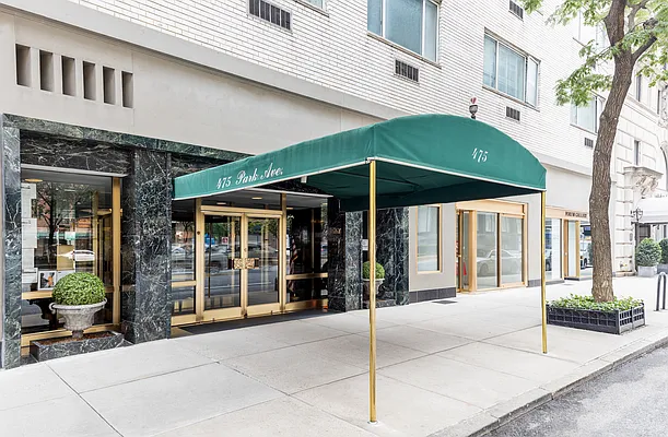 Sold by Sotheby's International Realty | media 6