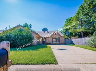 6612 Springfield Dr, Arlington, TX 76016