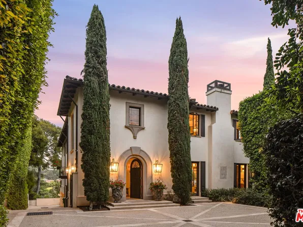 182 N Carmelina Ave, Los Angeles, CA 90049