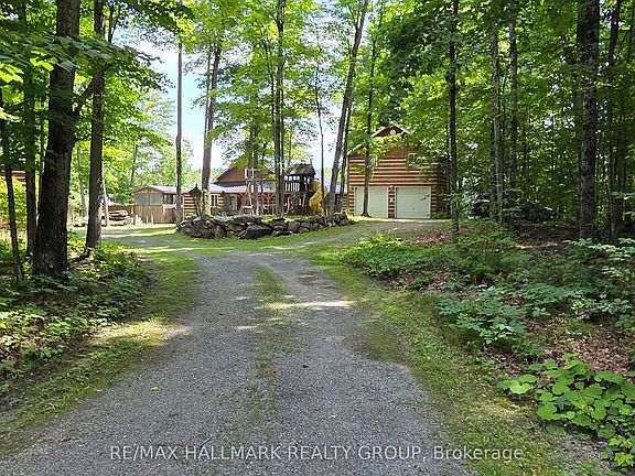 3rd image of 261 Lacourse Ln