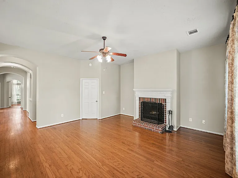 2923 Humble Dr — Photo 19