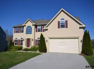 2503 Codorus Ln, Spring Grove, PA 17362