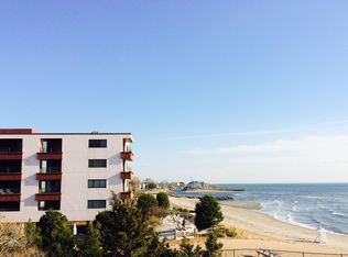 10 Pine Creek Ave APT 401W, Fairfield, CT 06824