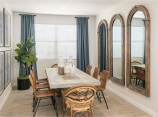 53 E Capricorn Way, Chandler, AZ 85249