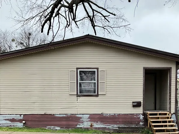 304 E Freeman St, Ennis, TX 75119