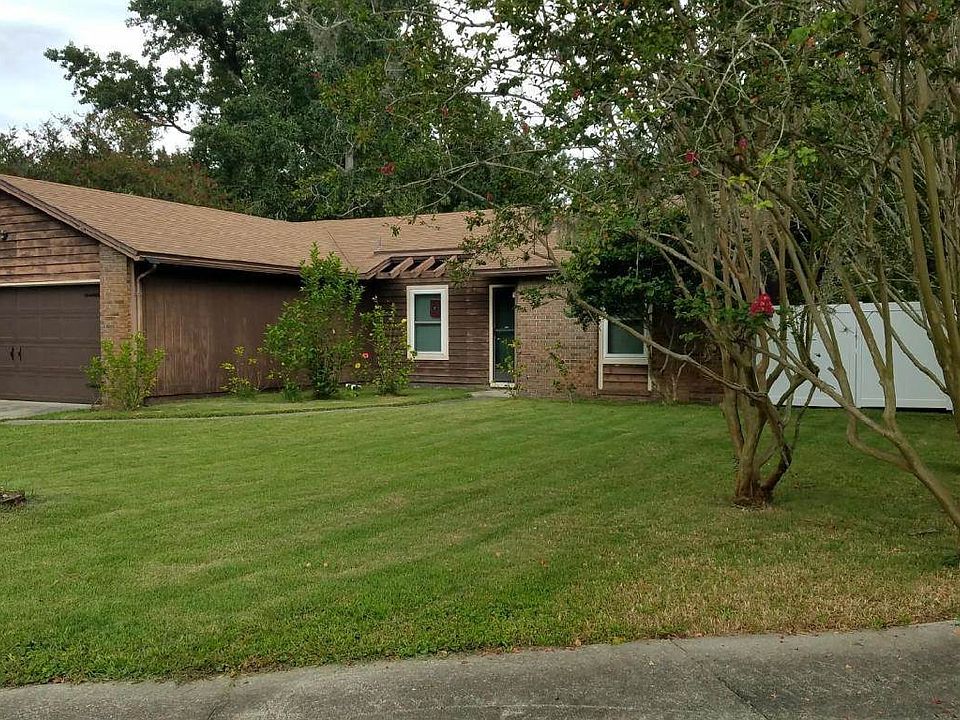 1st image of 11753 Loretto Square Dr