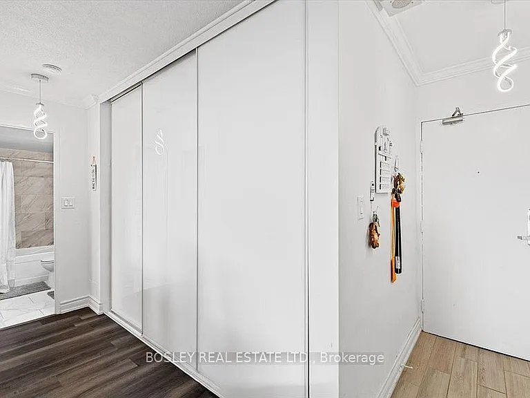 3 Massey Sq #2608 — Photo 3