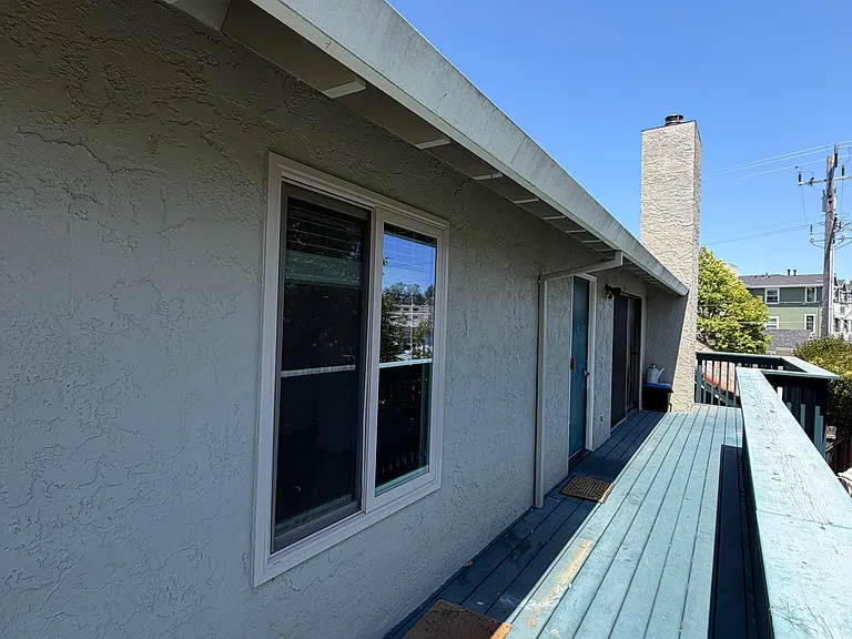 713 Frederick St — Photo 16