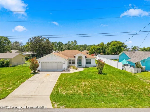 10432 Gatling St, Spring Hill, FL 34608