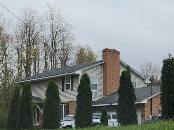 3071 Union St, Hobart, IN 46342