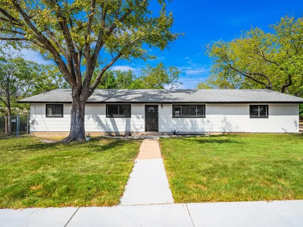 516 Westminster, Kerrville, TX 78028