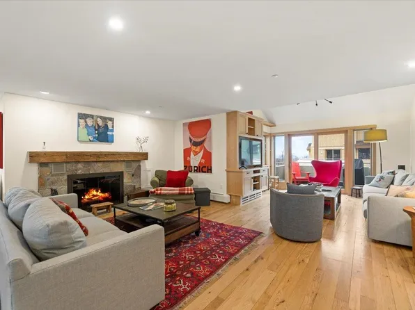 42 Mountain Reach Mews Road #42, Stratton, VT 05155