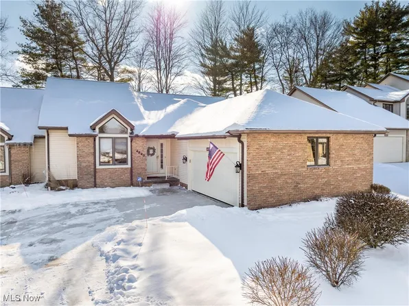 4890 Belden Park Dr NW, North Canton, OH 44720