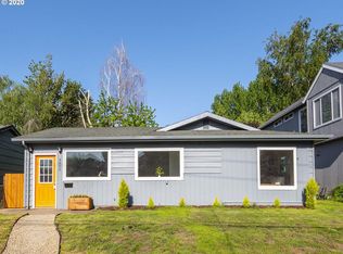 9805 N Clarendon Ave, Portland, OR 97203