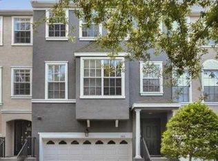 1406 Harbour Walk Rd, Tampa, FL 33602