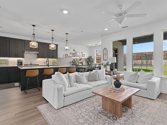 4th image of 2210 Wheatgrass Way