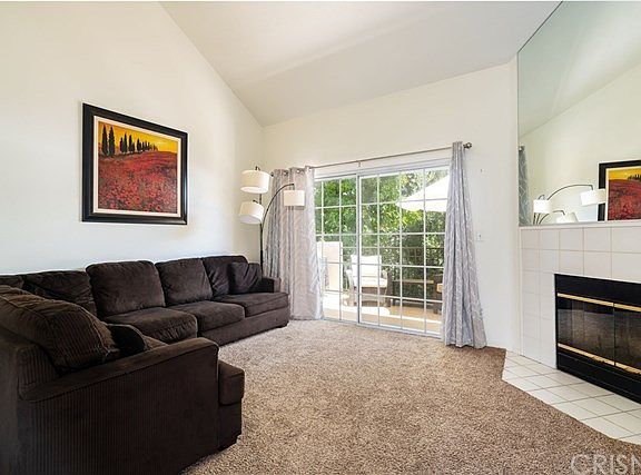2nd image of 24155 Del Monte Dr Unit 374