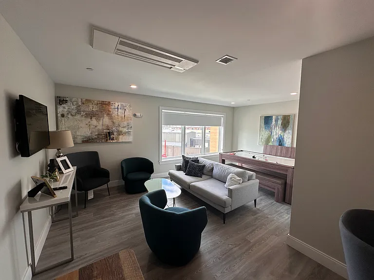 200-204 Old Colony Ave #401 — Photo 19