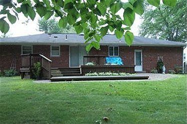 2nd image of 1625 Lancaster Dr