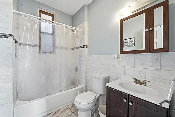 1637 S Saint Louis Ave #3 — Photo 5
