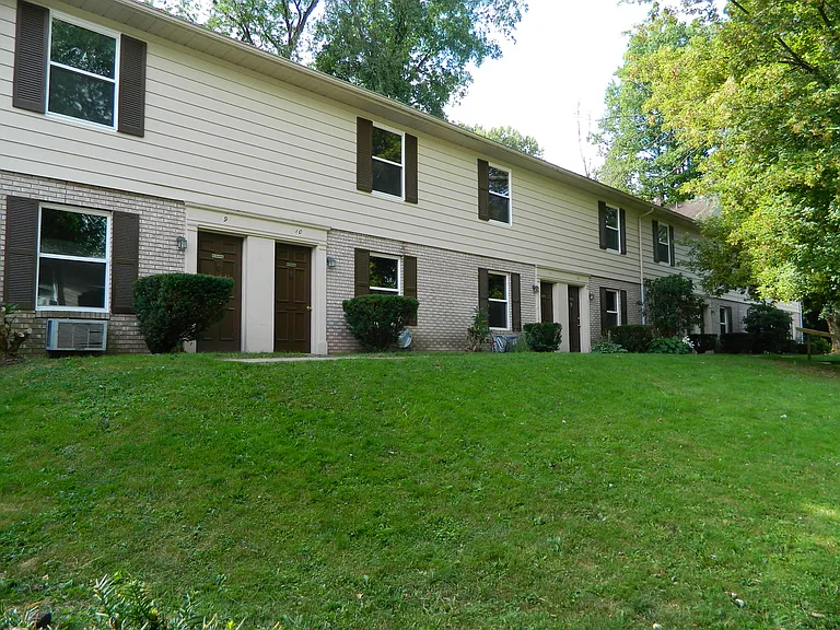 711 Bunker Hill Rd #16 — Photo 1