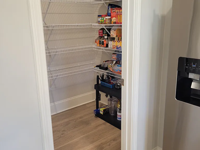 121 Garnet Dr — Photo 13