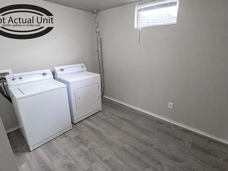 211 Wheaton Ct — Photo 27