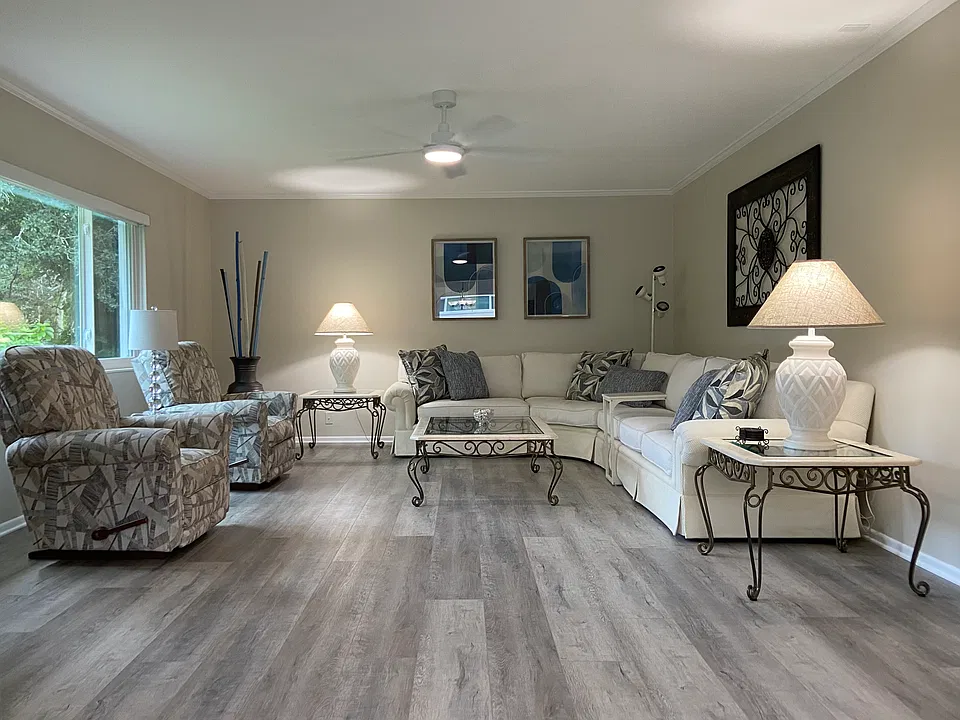 1873 University Pl #135