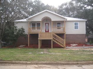 1200 Commanche St, Pascagoula, MS 39581