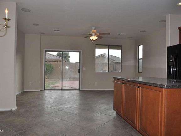3rd image of 15443 W Canterbury Dr