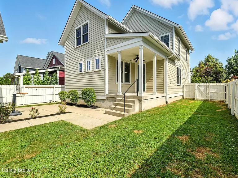 8707 Featherbell Blvd — Photo 3