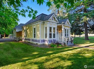 415 Preston Avenue, Waitsburg, WA 99361