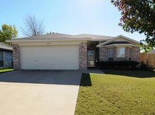 6758 Prairie Hill South Rd, Fort Worth, TX 76131