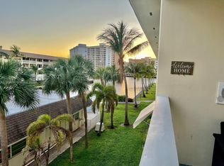 1889 S Ocean Dr APT 301, Hallandale Beach, FL 33009