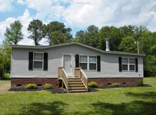 101 Bourbon St, Camden, NC 27921