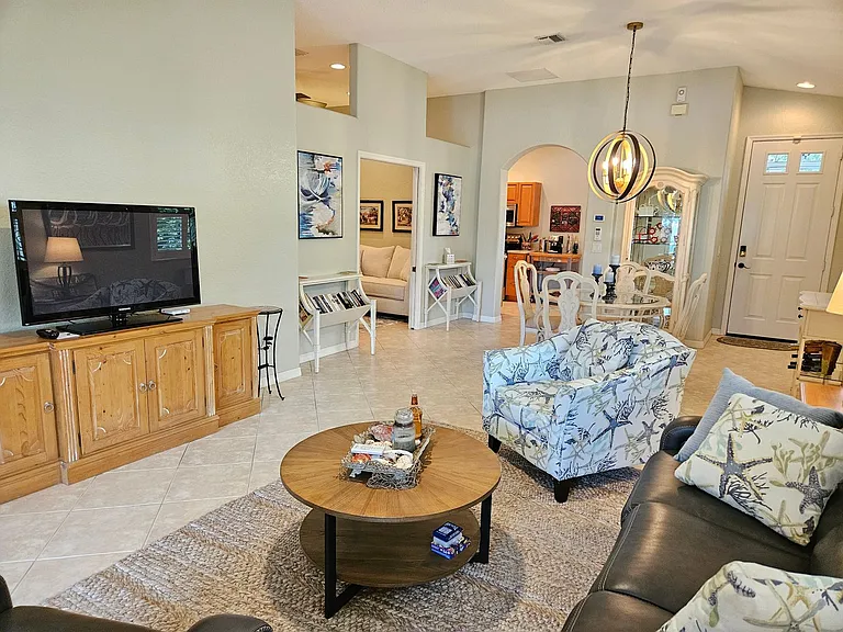 4348 Nizza Ct — Photo 8